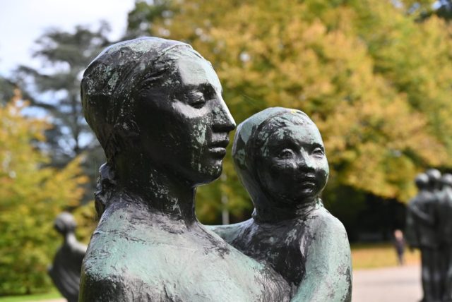 Women and Child. WWII-memorial, Enschede